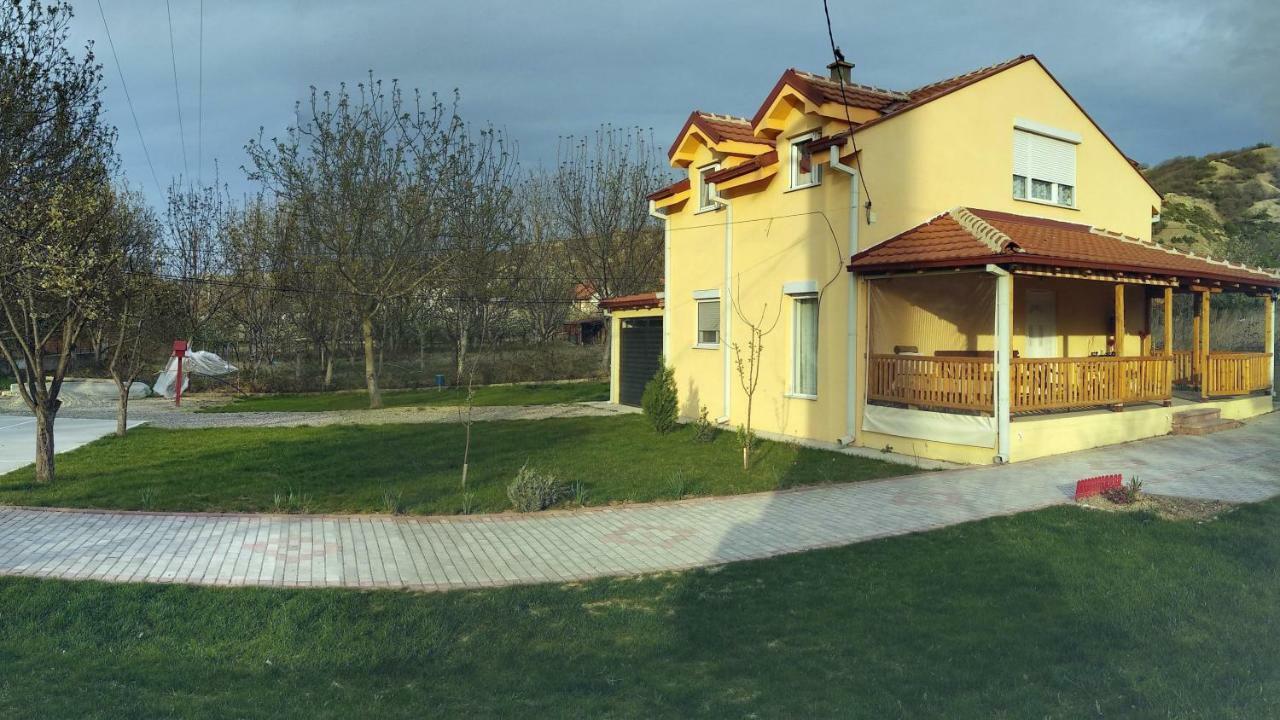 Family House Near Motorway 6 Guests 3 Bedrooms Veles Esterno foto